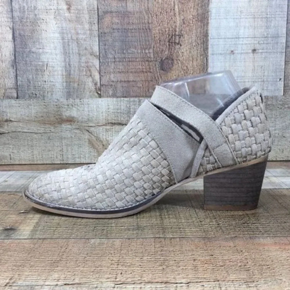 Rebel Gates Tan Leather Woven Weave Ankle Bootie Womens 8.5 Buckle Heeled Boots - Picture 4 of 12